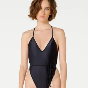 Maio Nicolle Liso Preto